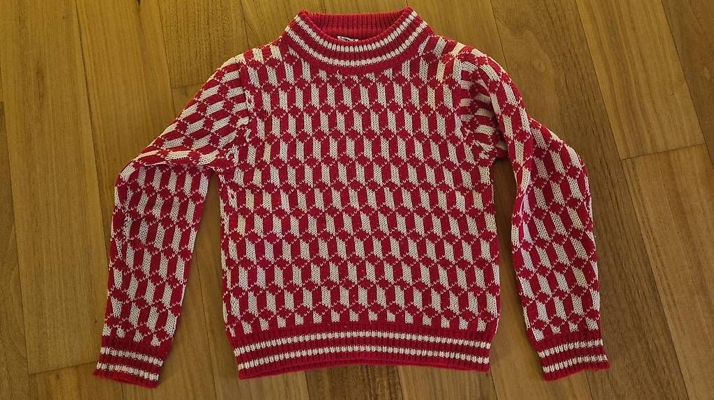 Maglioni & Felpe: Diverse Strick-Pullover Gr. 104, 110/116 – Usato da St. Gallen venduto da Libelle99 4