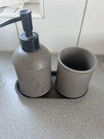 Badezimmerset. Seifen-/Bürstenhalter IKEA