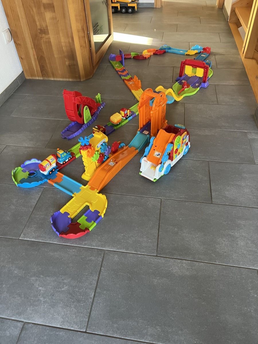 Vtech Piste: Tut Tutt Bahn mit Zubehör – Usato da Mosnang venduto da YvonneBr87 2