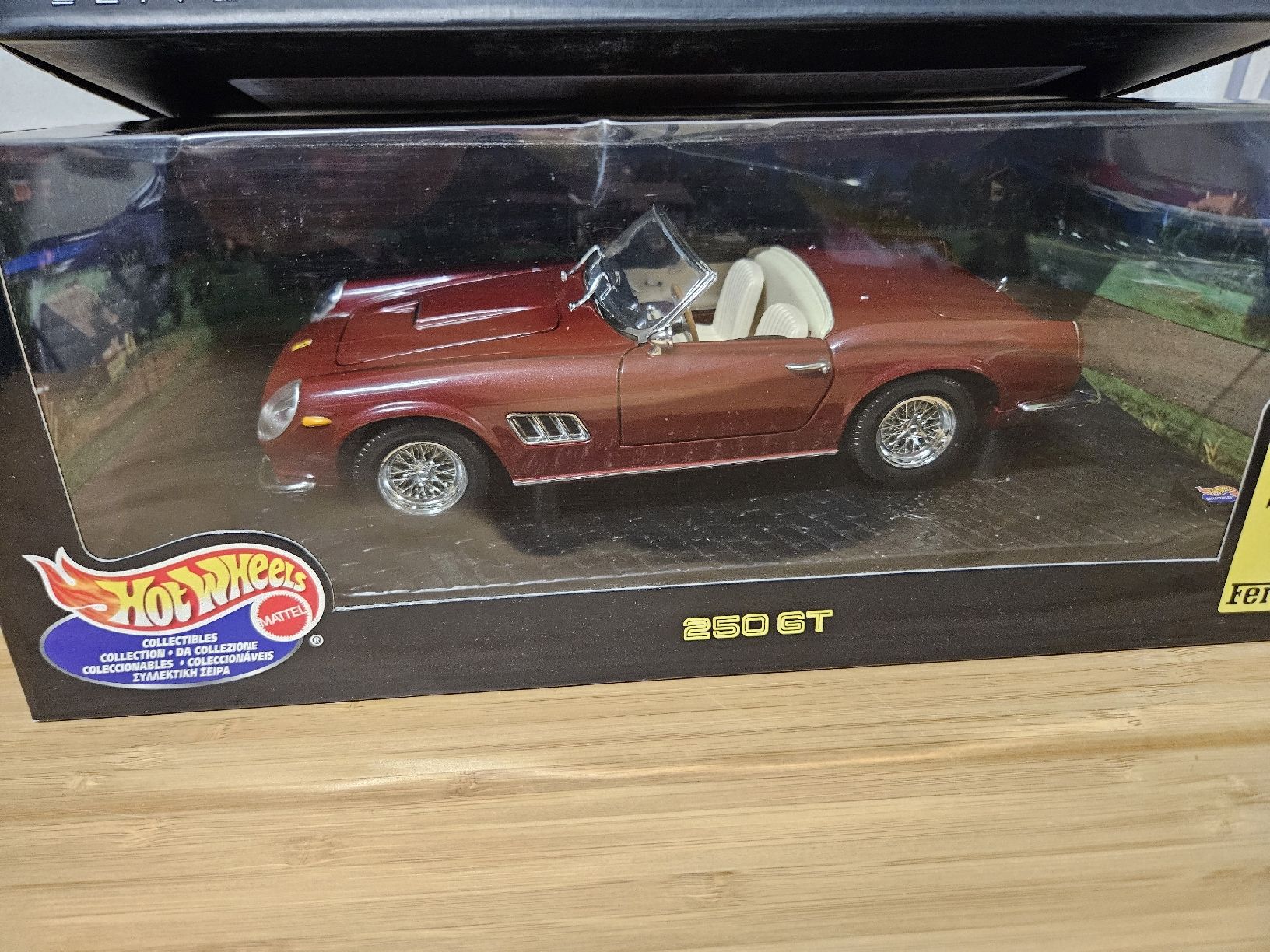 Hot Wheels Voitures modèles: Hotwheels Ferrari Oldtimer Modelle 1/18 – D'occasion à Grenchen par Fluri1 1