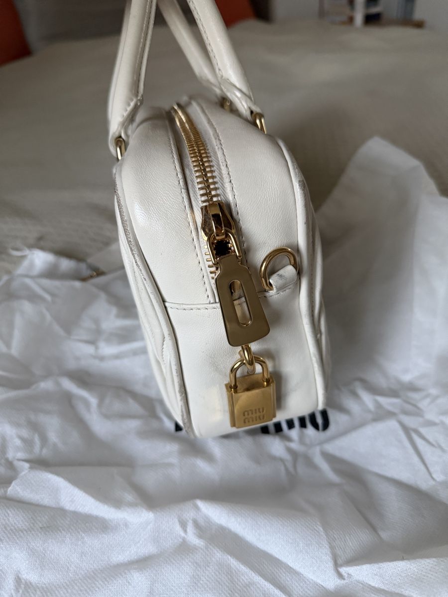 Miu Miu Sacs femmes: Miu Miu Arcadie bag authentic! – D'occasion à Geneve par ingamff 3