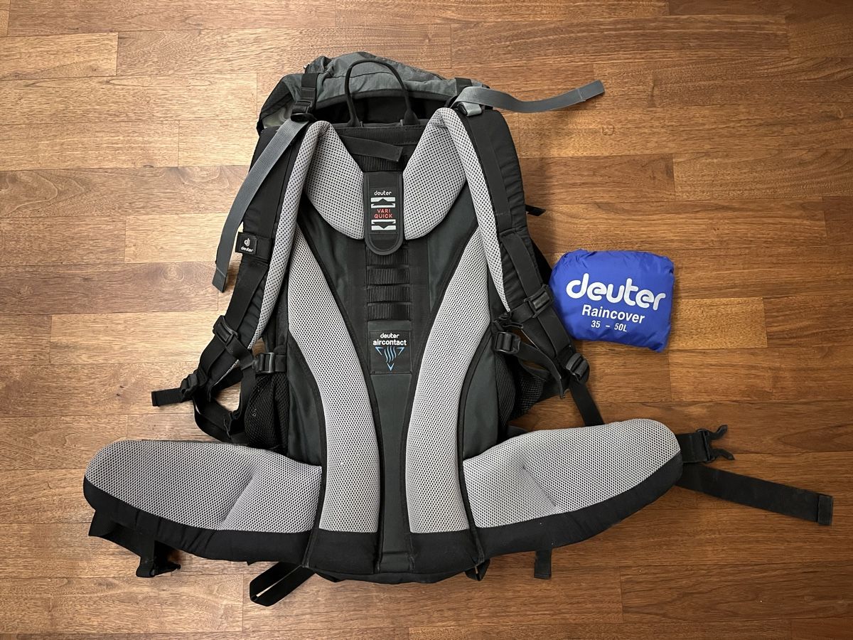 Deuter Sacs à dos: Deuter ACT LITE 40 + 10 – D'occasion à Zürich par Feredir 1