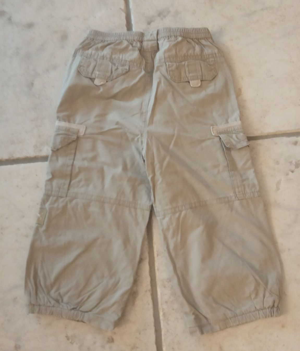 Lotti & Set di vestiti: Jungen Kleiderpaket Größe 92 – Usato da Chur venduto da Rodanisa 4