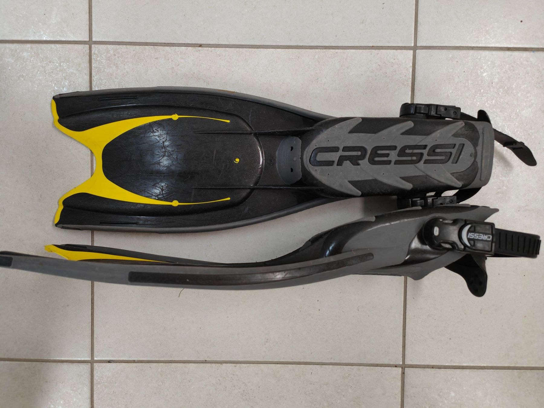 Cressi Pinne, Maschere & Boccagli: Cressi Taucherflossen – Usato da Tuggen venduto da Skip13 1