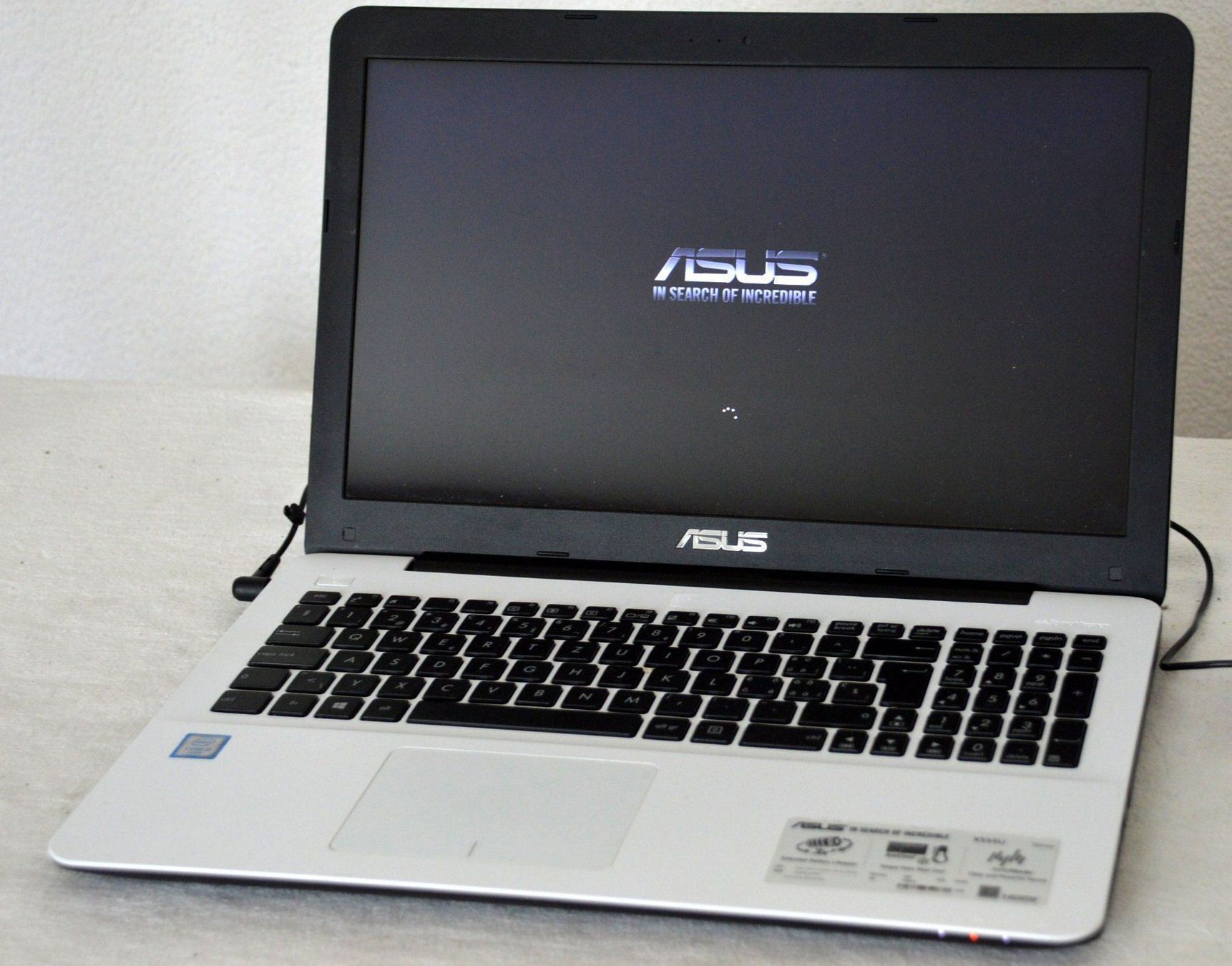 Asus Notebook: Laptop Asus x555U i5 – Usato da Collonges venduto da arashee 2