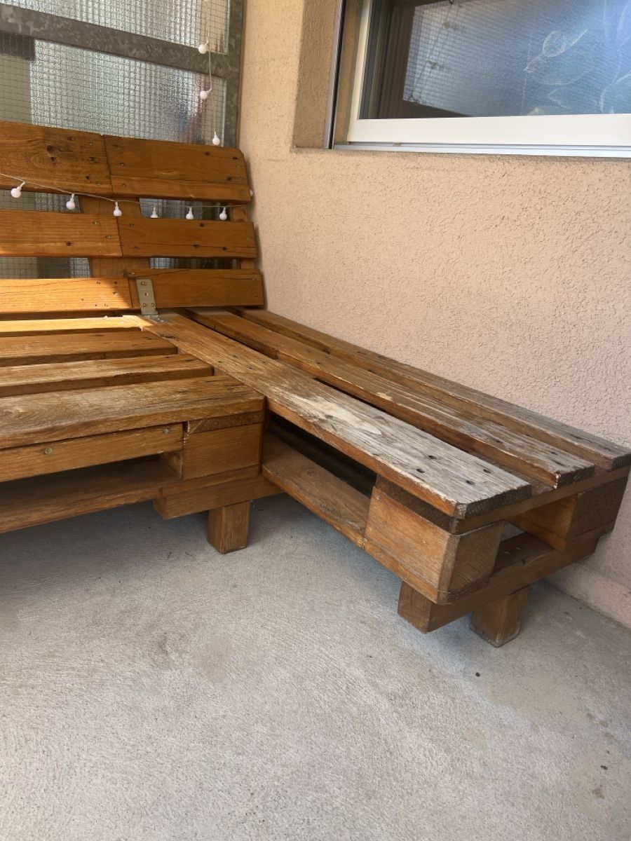 Sofas: Palettensofa für den Balkon – Gebraucht aus Lyss von Al1sha 1