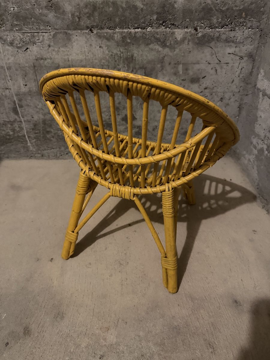 Sedie: Chaise enfant ancienne – Usato da Péry venduto da peaudane 1