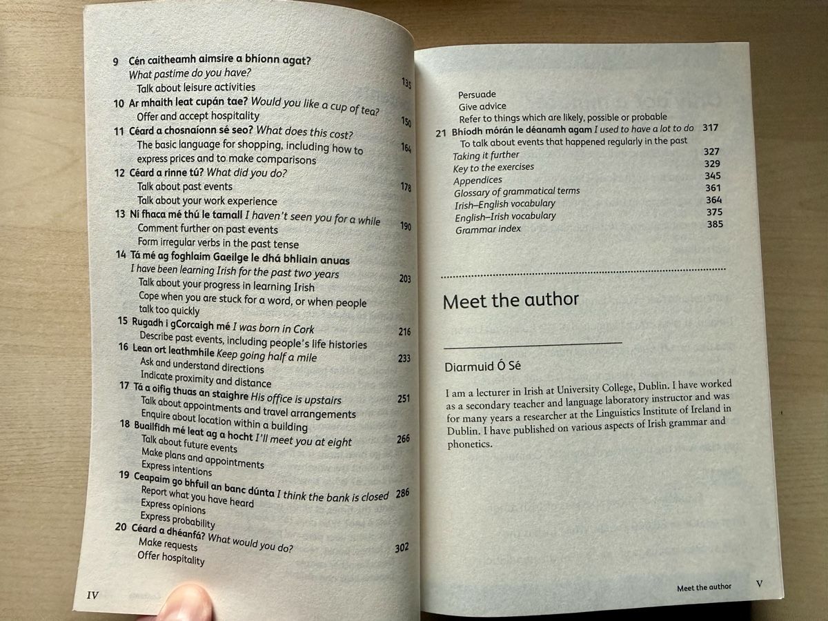 Bücher: Irish Language Books Set: Learn Gaelic & Enjoy Tolkien! – Gebraucht aus Utzenstorf von Victoria666 5