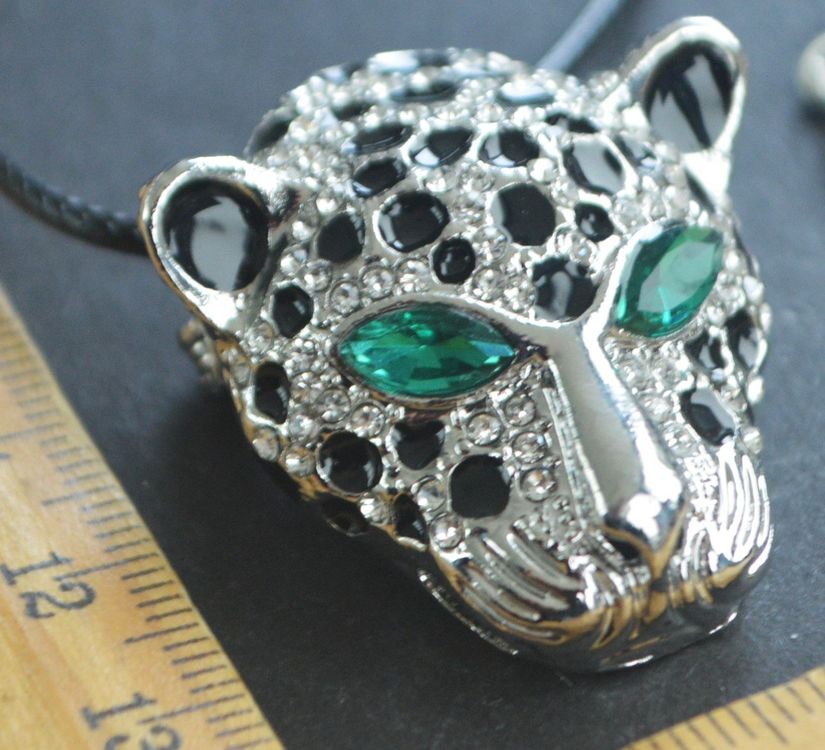 Brosche oder Halskette - G-883 – Leopard Kopf –Strass –3x3,5 | Kaufen ...