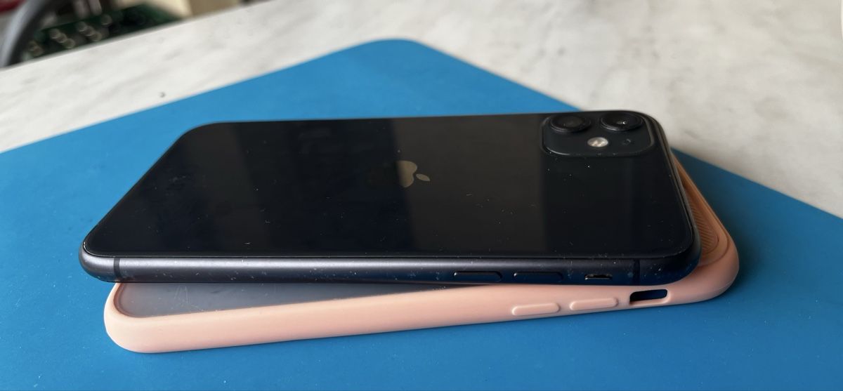 Apple Telefoni cellulari / Smartphones: iPhone 11 64  + Zubehör – Usato da Lützelflüh-Goldb venduto da waespi99 6