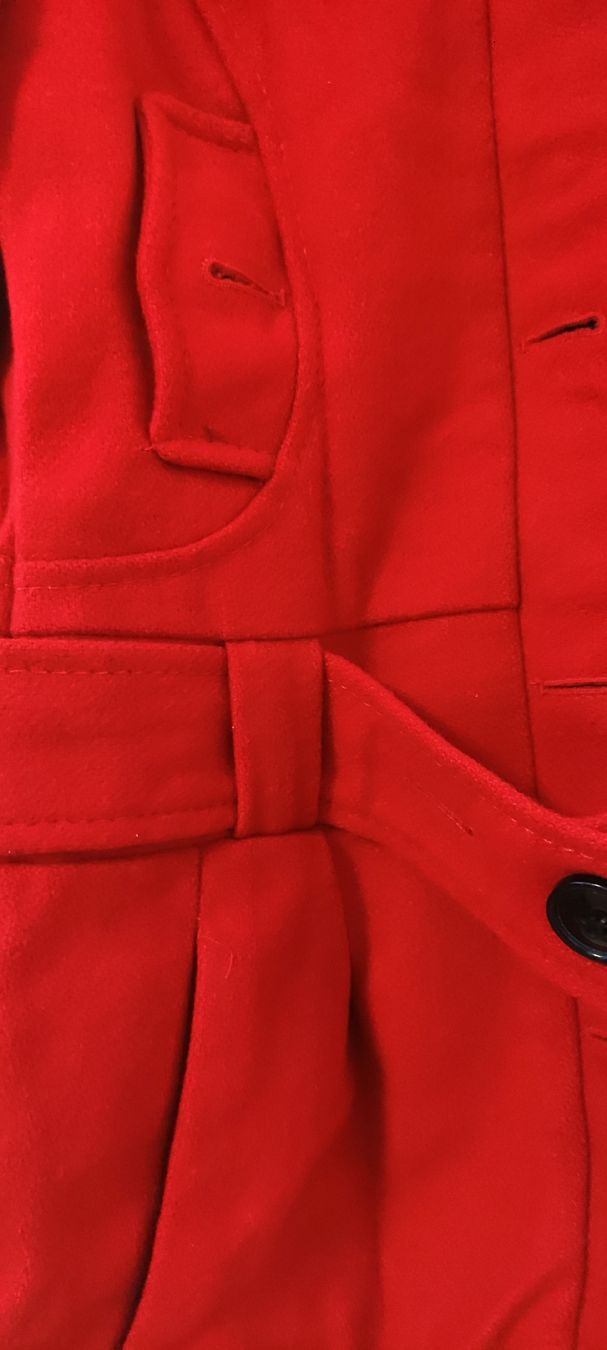H&M Giacche: Divided Red Wool Blend jacket, Size 36, Perfect for Winter! – Usato da Rüti ZH venduto da Happynong 1