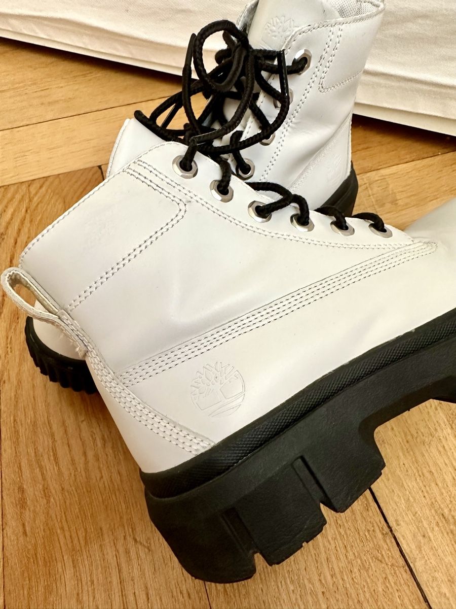 Timberland Scarpe da donna: Timberland Sky White Leather Lace Up Chunky Platform Combat – Usato da Zollikon venduto da _M65_ 3
