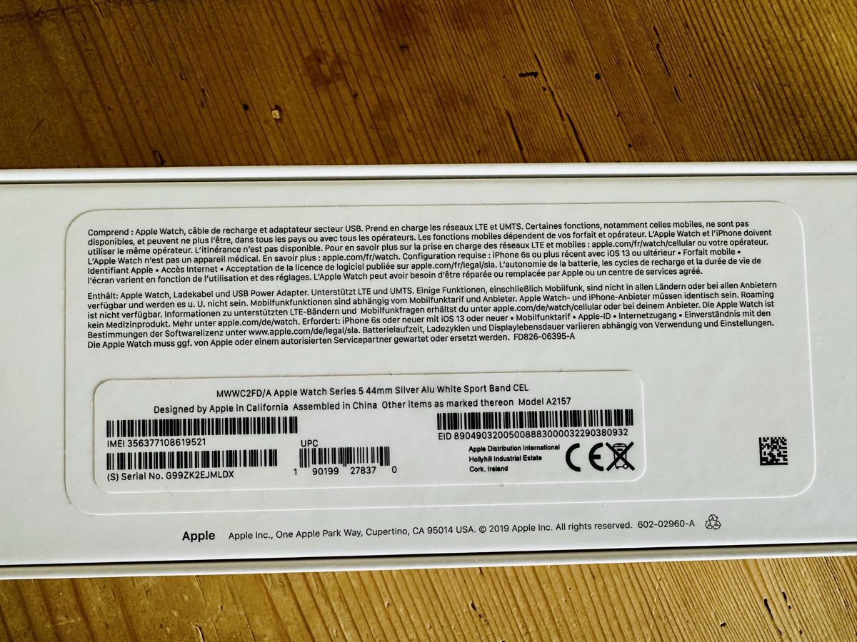 Apple Smartwatch: Apple Watch Series 5 - 44mm Silver Aluminium – Usato da Eschenbach LU venduto da Mauz77 5