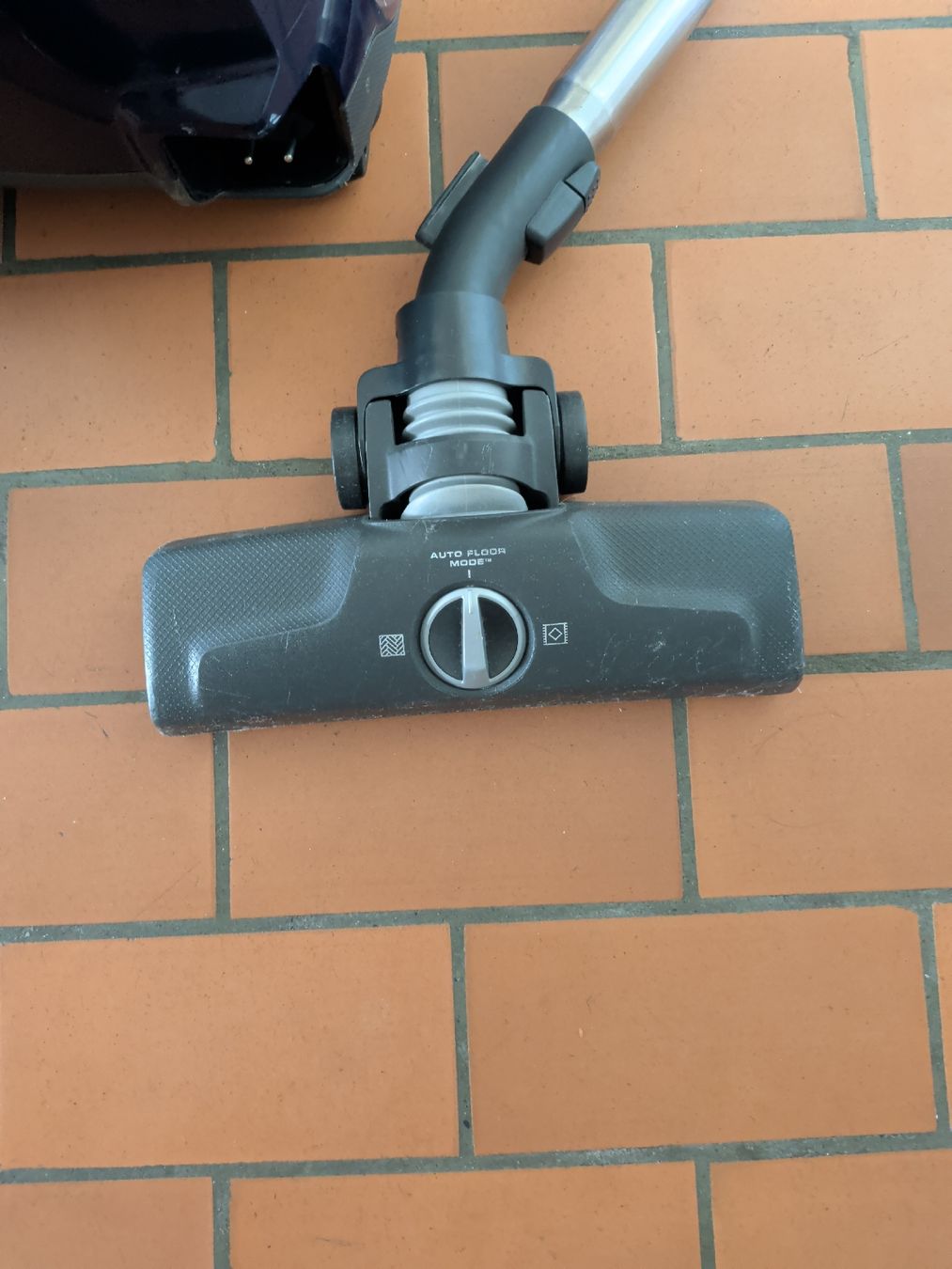 Electrolux Aspirapolveri & Accessori: Staubsauger Electrolux mit Zubehör  – Usato da Zürich venduto da gaf13 3