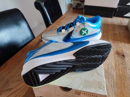 Nike Zoom Freak 5 Ode à votre premier amour, Taille 45, Neuv