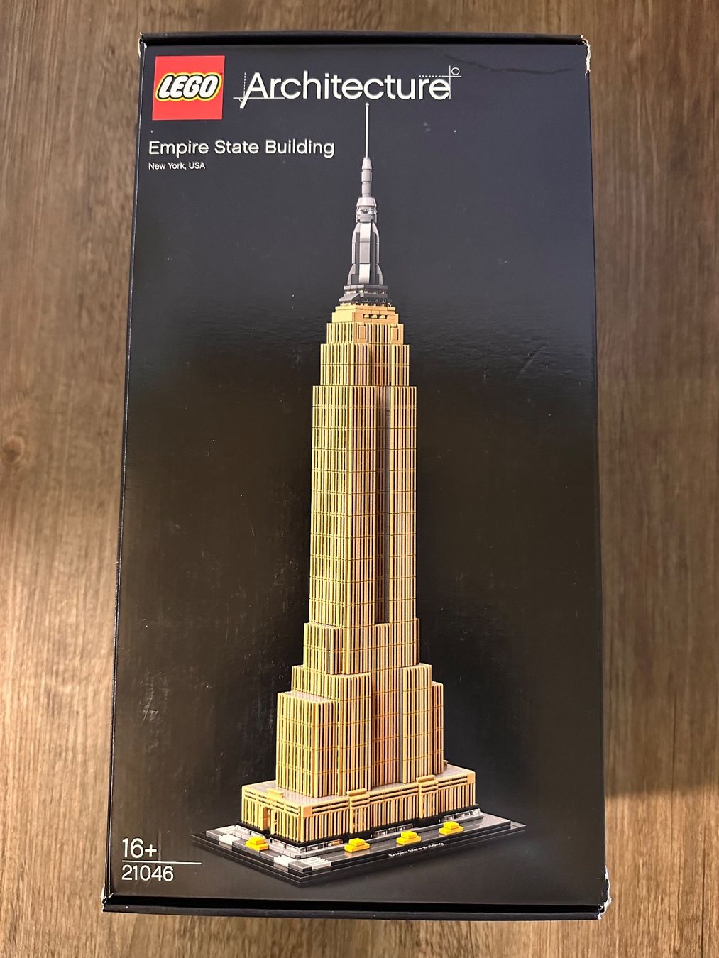Lego Spielzeuge: *** Lego Architecture - Empire State Building 21046 *** – Gebraucht aus Oberbipp von  2