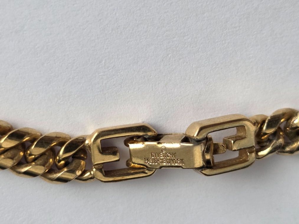 Givenchy Ketten: Givenchy Kette – Gebraucht aus Wittenbach von rose_rosi 3