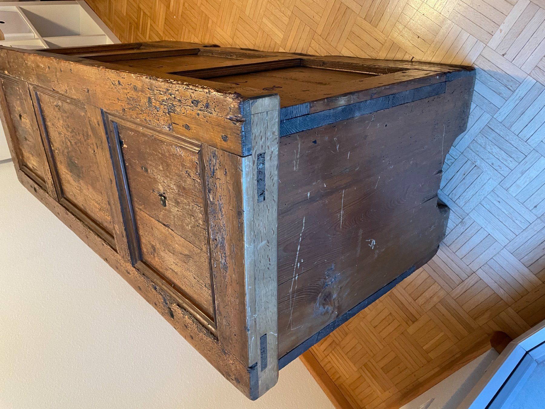 Cassapanche: Barock Truhe JG 1755 – Usato da Pratteln venduto da Caprobst 2