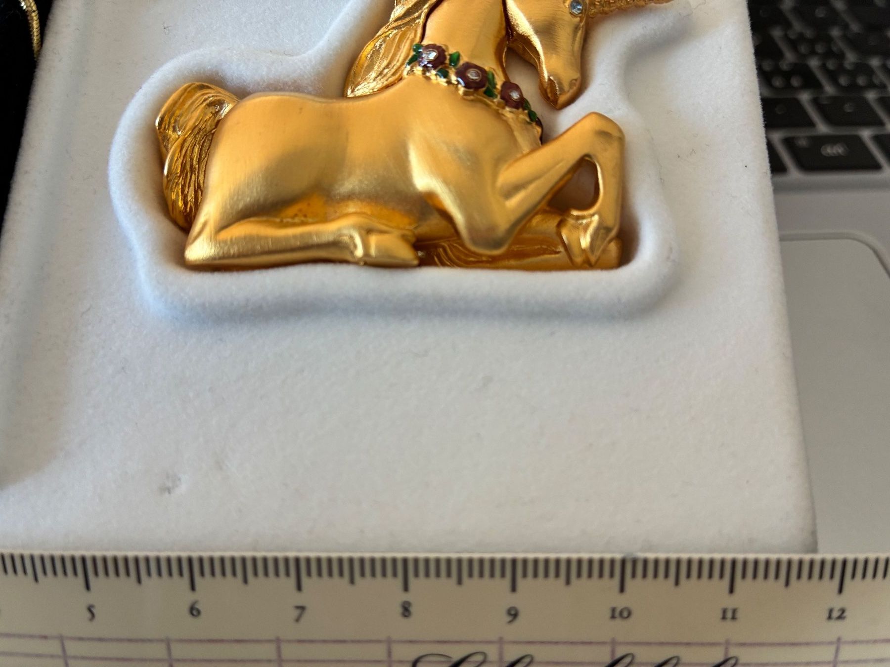 Estée Lauder Parfum & Eau de Toilette: Magical Unicorn, Estée Lauder pleasures – Neu (gemäss Beschreibung) aus Wetzikon ZH von chris7pat 1