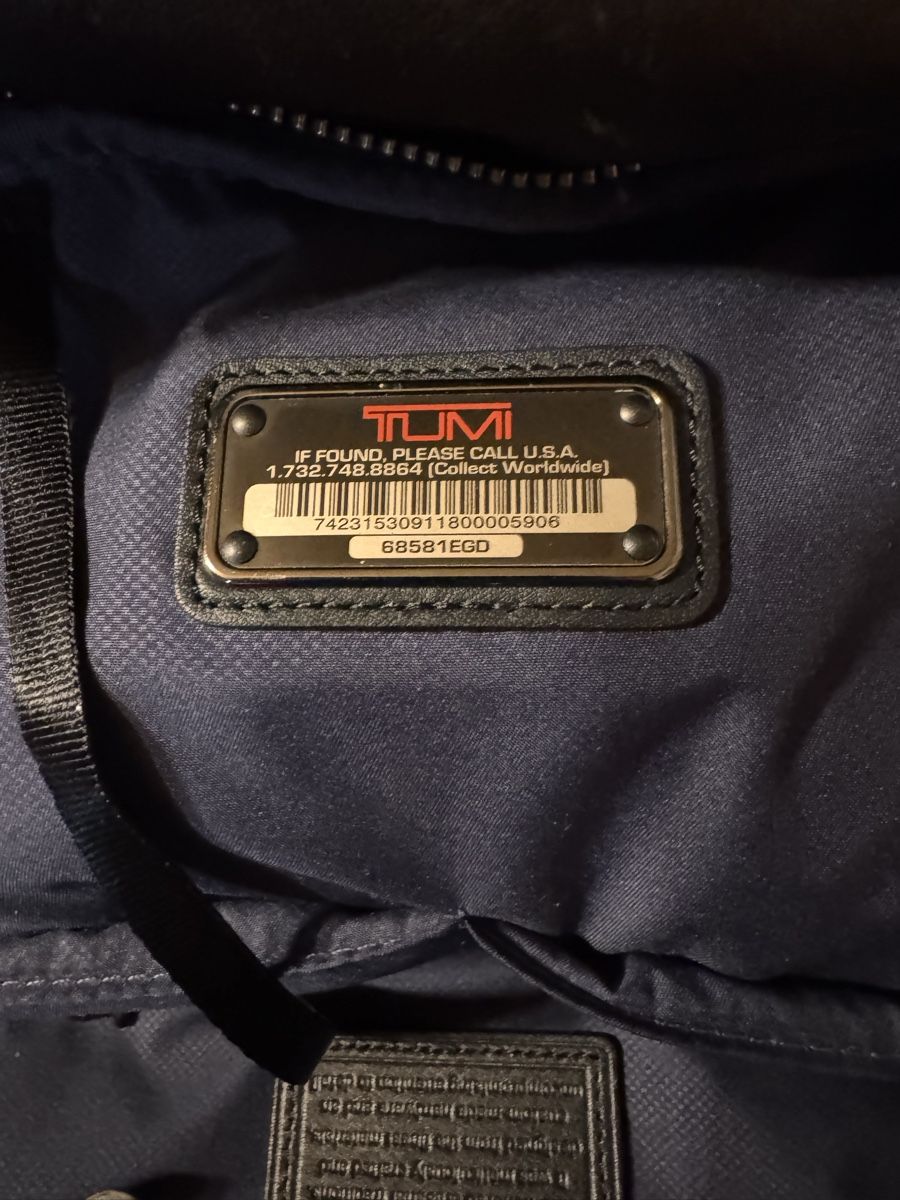 Tumi Zaini: Sac à dos Tumi cuir et toile enduite – Usato da Genève venduto da Allisgood 2