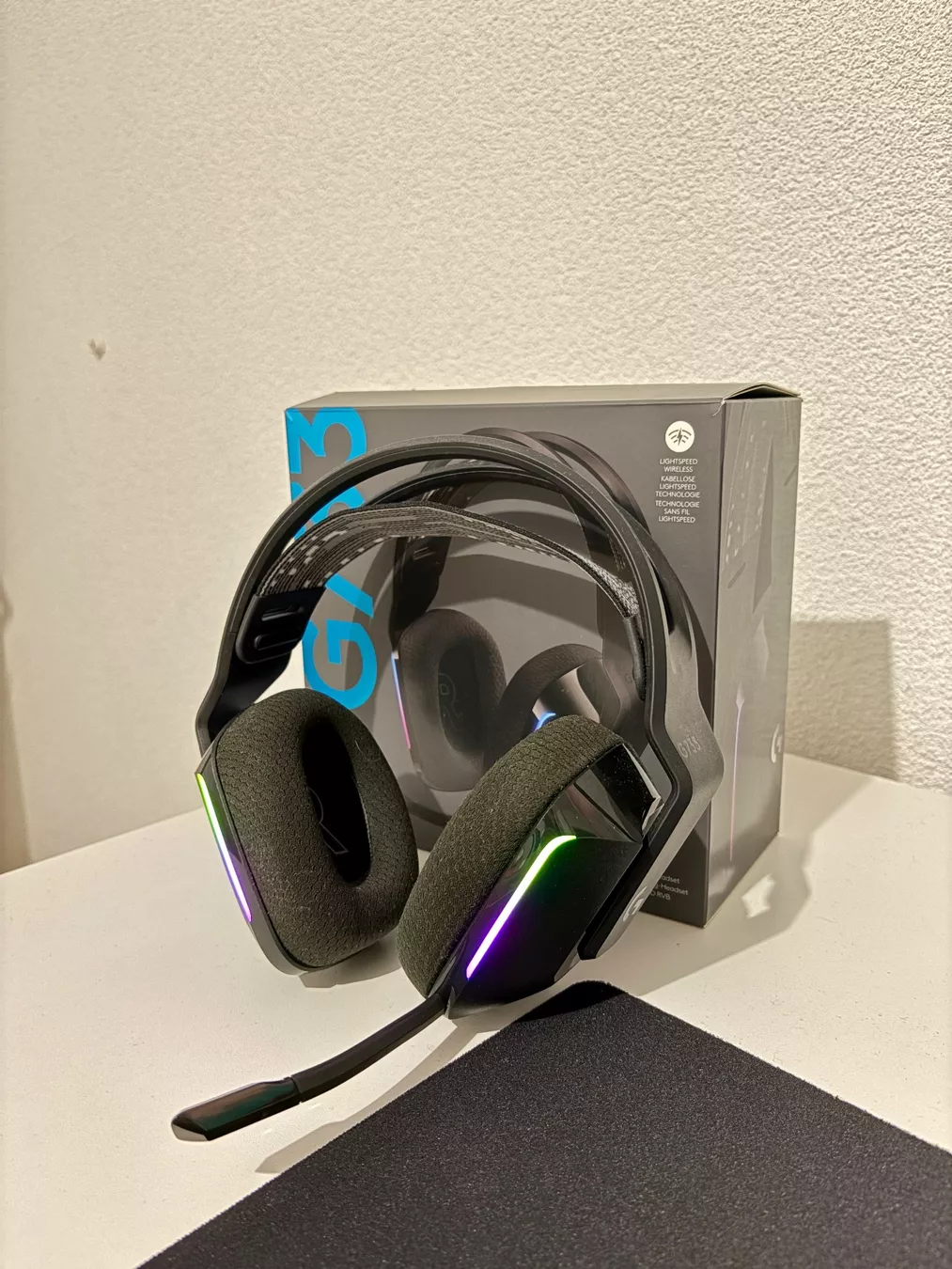 Logitech Kopfhörer: G733 Logitech Headset – Neu (gemäss Beschreibung) aus Belfaux von Thoma.St
