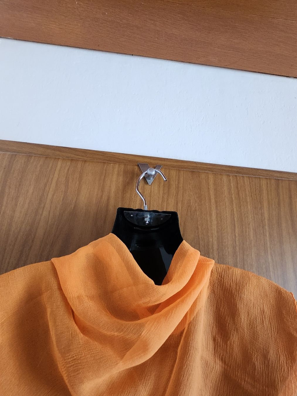 Foulards, Tücher & Schals: Foulard orange Monsoon en soie 100%  – Gebraucht aus Niedergösgen von Eva2410 2