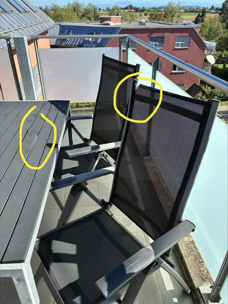 Set di tavolo e panche: Gartentisch mit 4 Stühlen – Difettoso da Höri venduto da yamahatrx 2