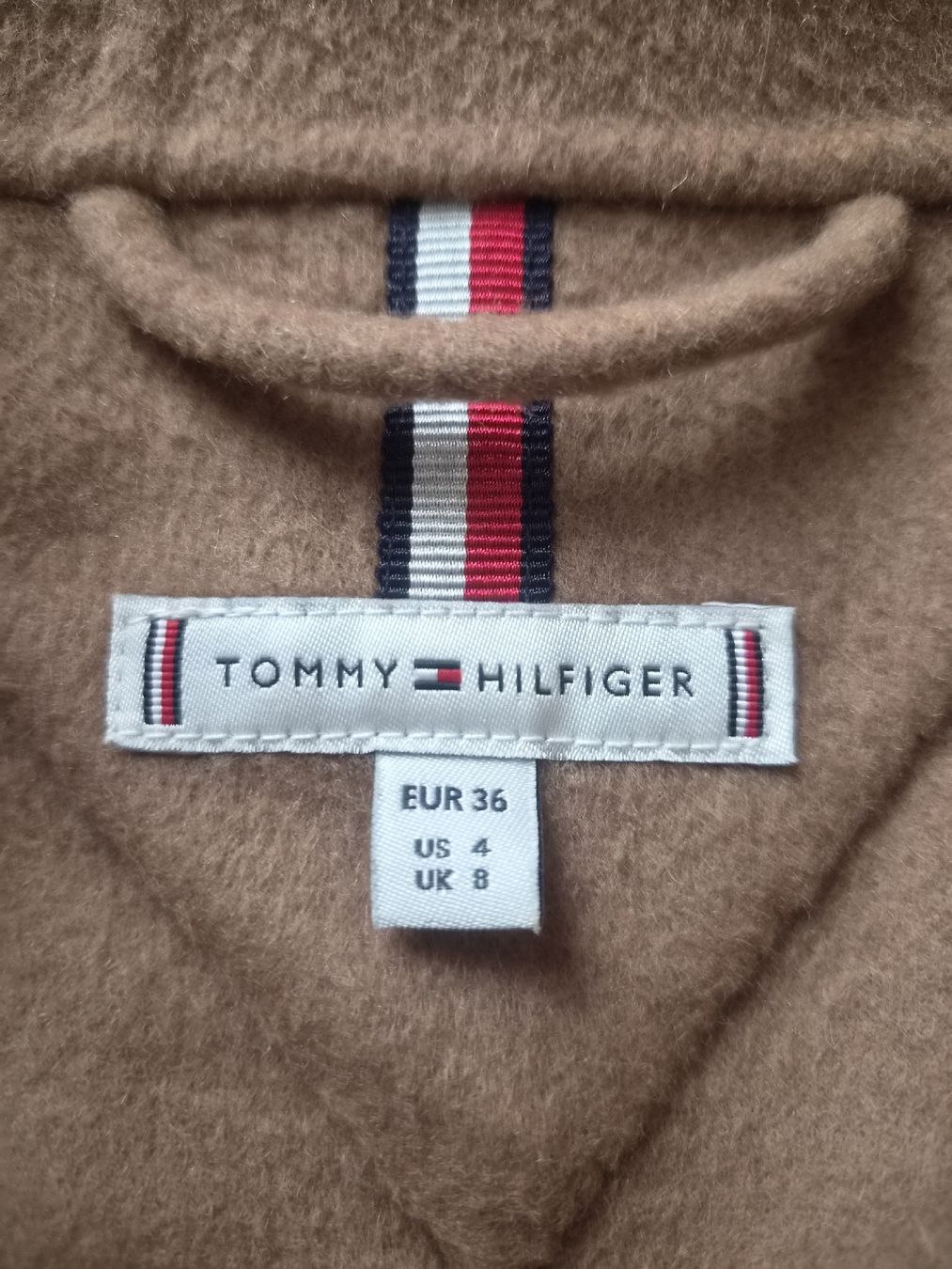 Tommy Hilfiger Cappotti: Tommy Hilfiger manteau – Usato da Lausanne venduto da mooshi-wooshi 5