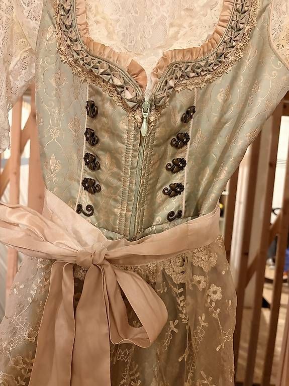 Robes: Krüger Dirndl  – D'occasion à Bern par wie_vb86 2