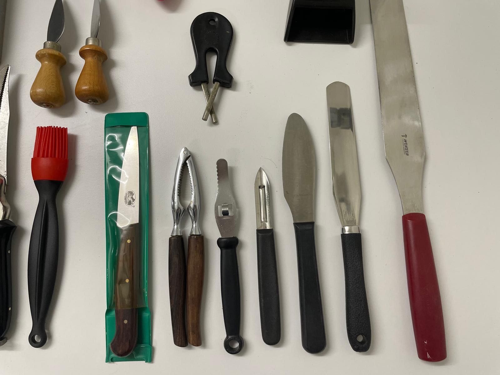 Küchengeräte: 18 Küchenartikel / Küchenhelfer – Gebraucht aus Schwerzenbach von Tamama 1