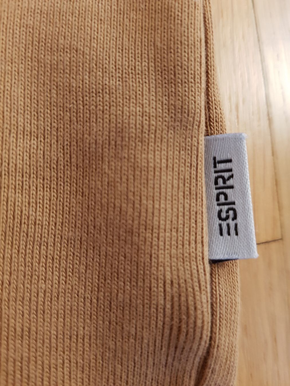 Esprit Maglioni & Felpe: Pull Esprit coton beige col roulé taille S, – Usato da Veyrier venduto da sosozizou 4