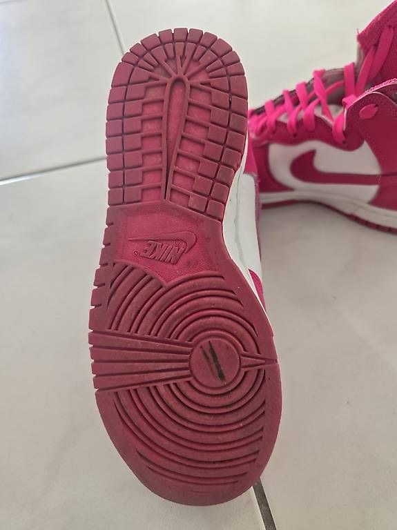 Chaussures hommes: Schöner Nikeschuh – D'occasion à Stetten AG par Mugge09 1