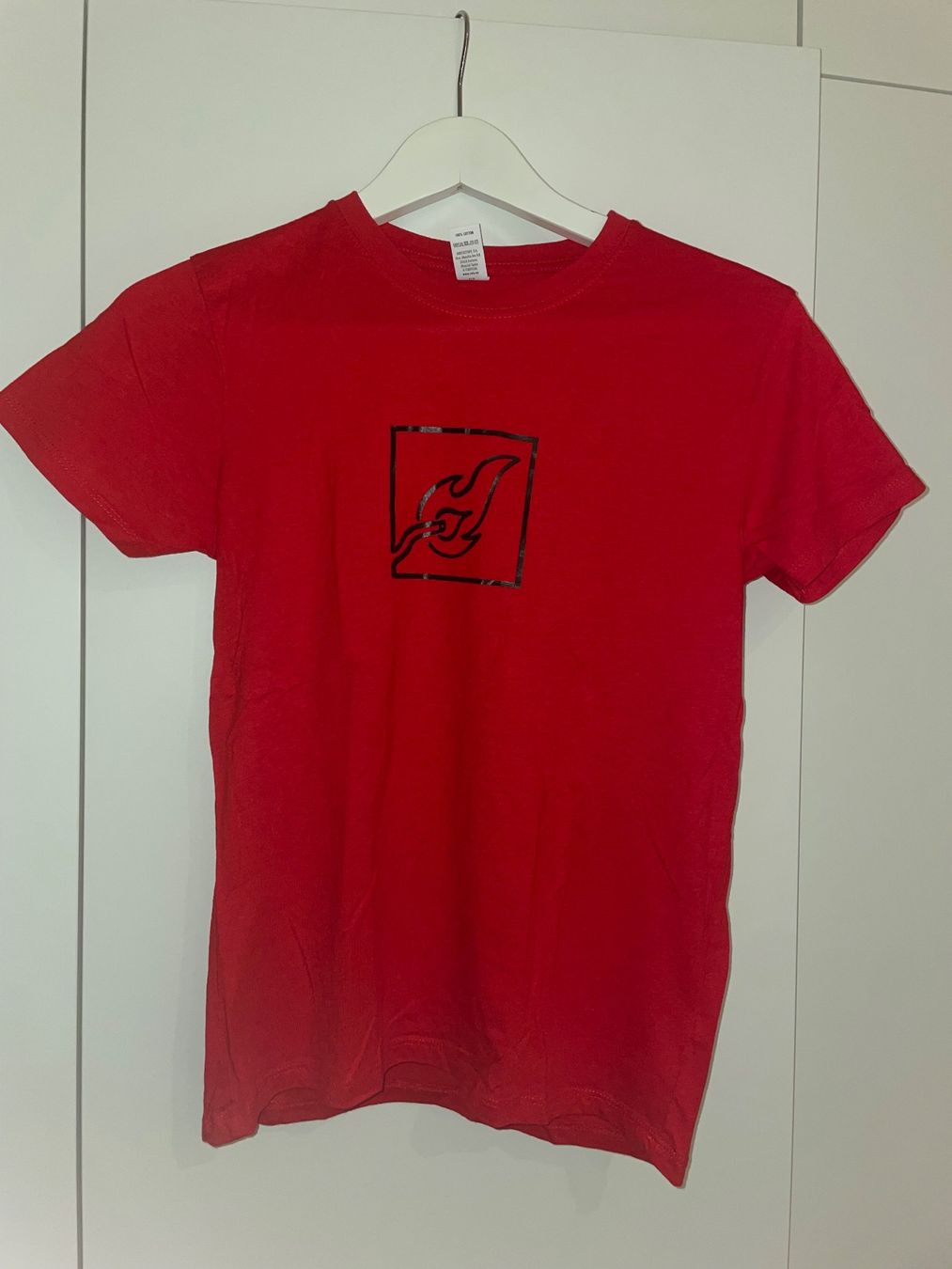 Camicie, T-shirt & Polo: T-Shirt – Usato da Fislisbach venduto da arse