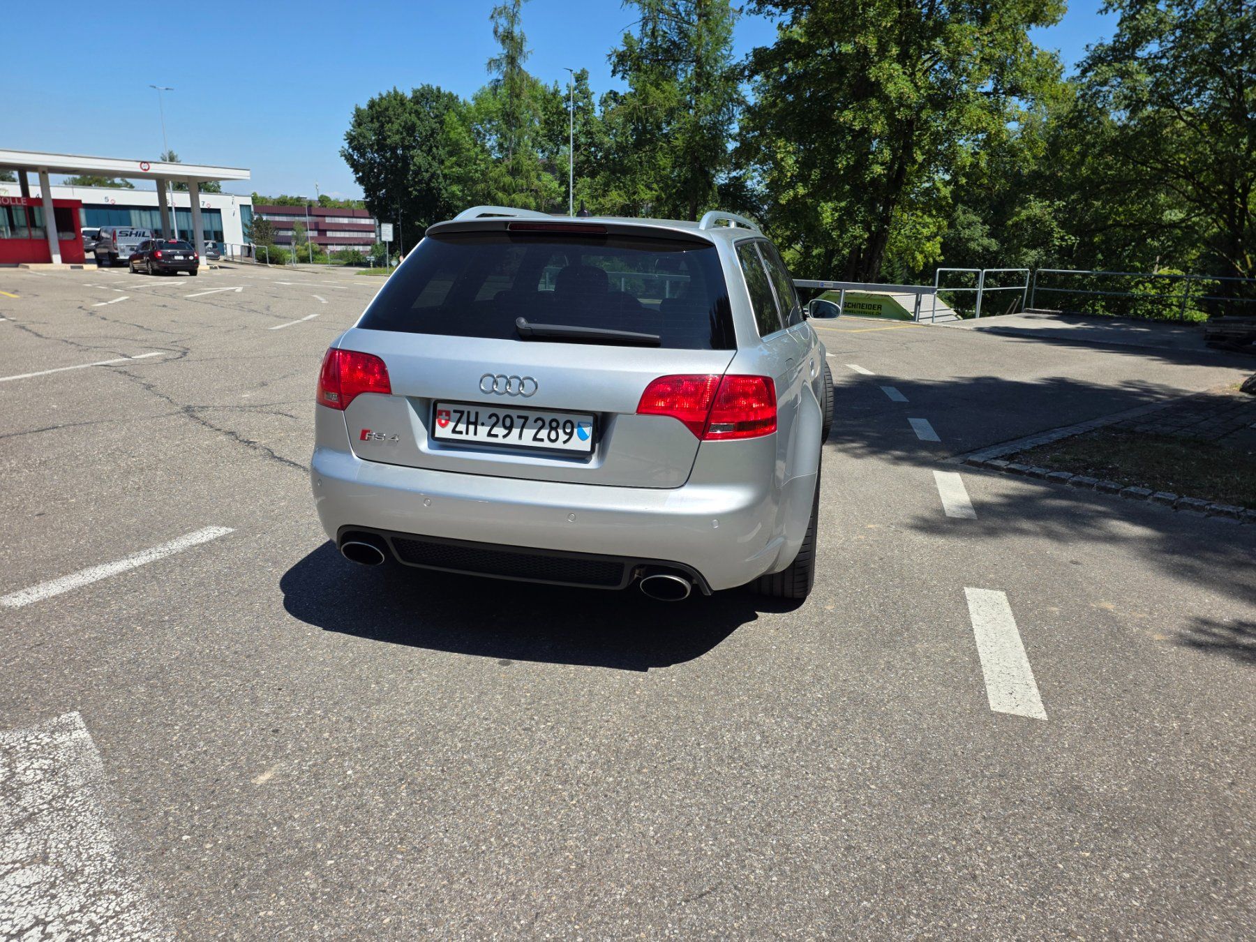 Audi Automobili: RS4 B7 Avant – Usato da Zürich venduto da LL94 2