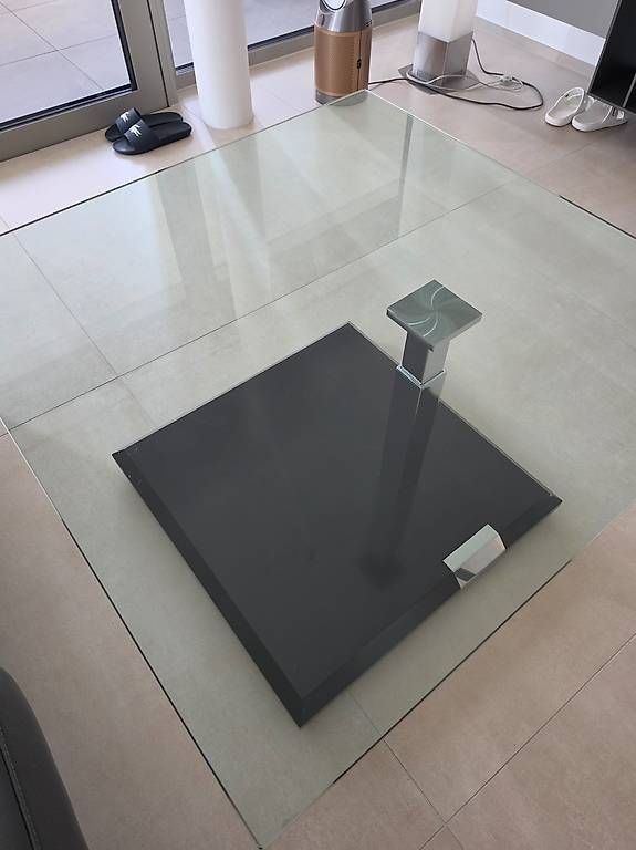 Tavoli: Table basse en verre, hauteur réglable – Usato da Genève venduto da ale_55vb 1