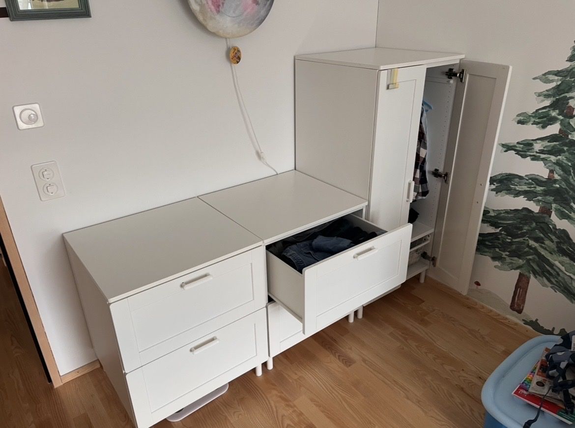 Armoires: Kinderzimmer Möbel – D'occasion à Gams par eva_wj9p 2