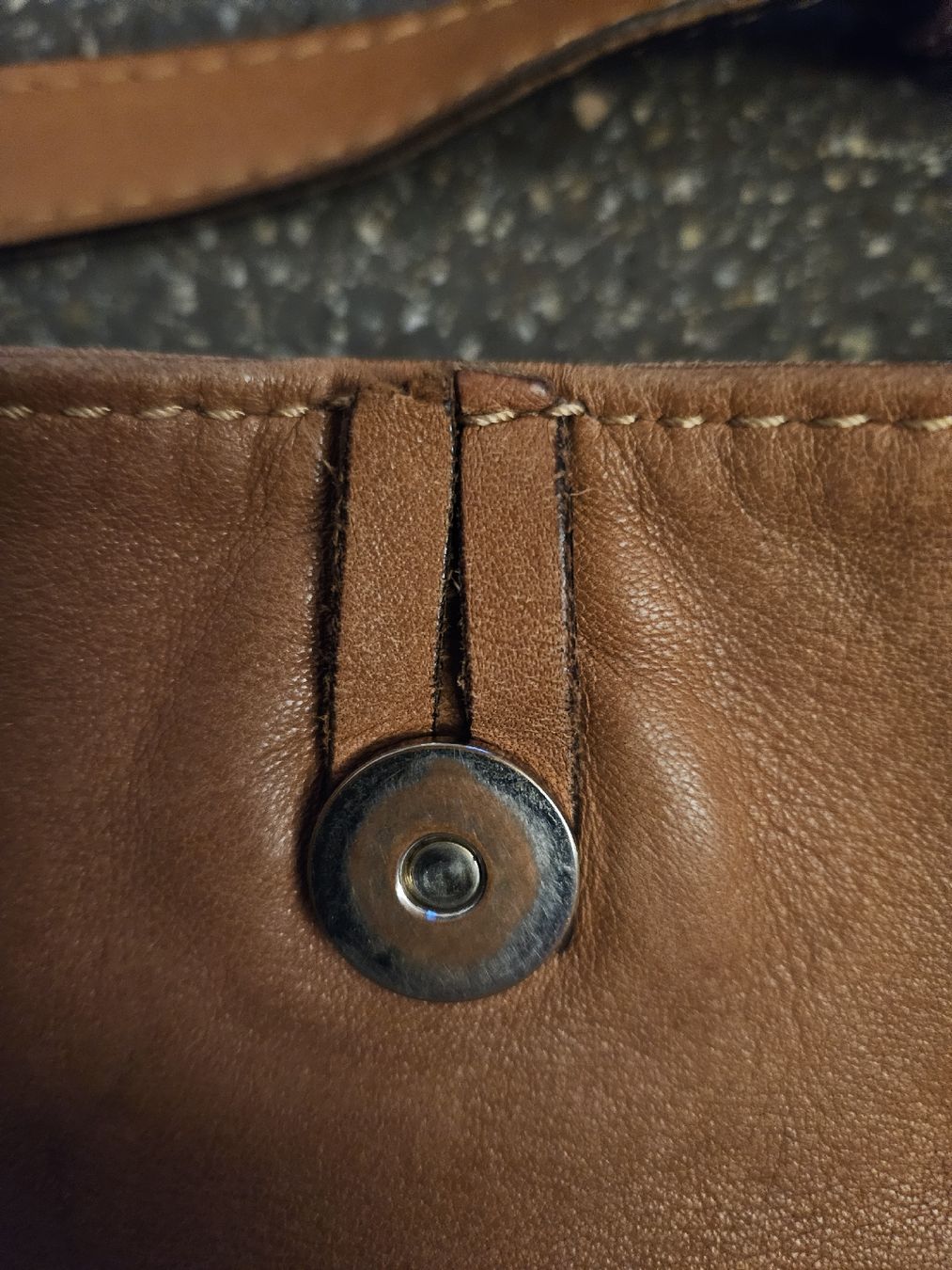 Taschen für Damen: Pasito Ledertasche, hell braun – Gebraucht aus Anwil von tamoos 5