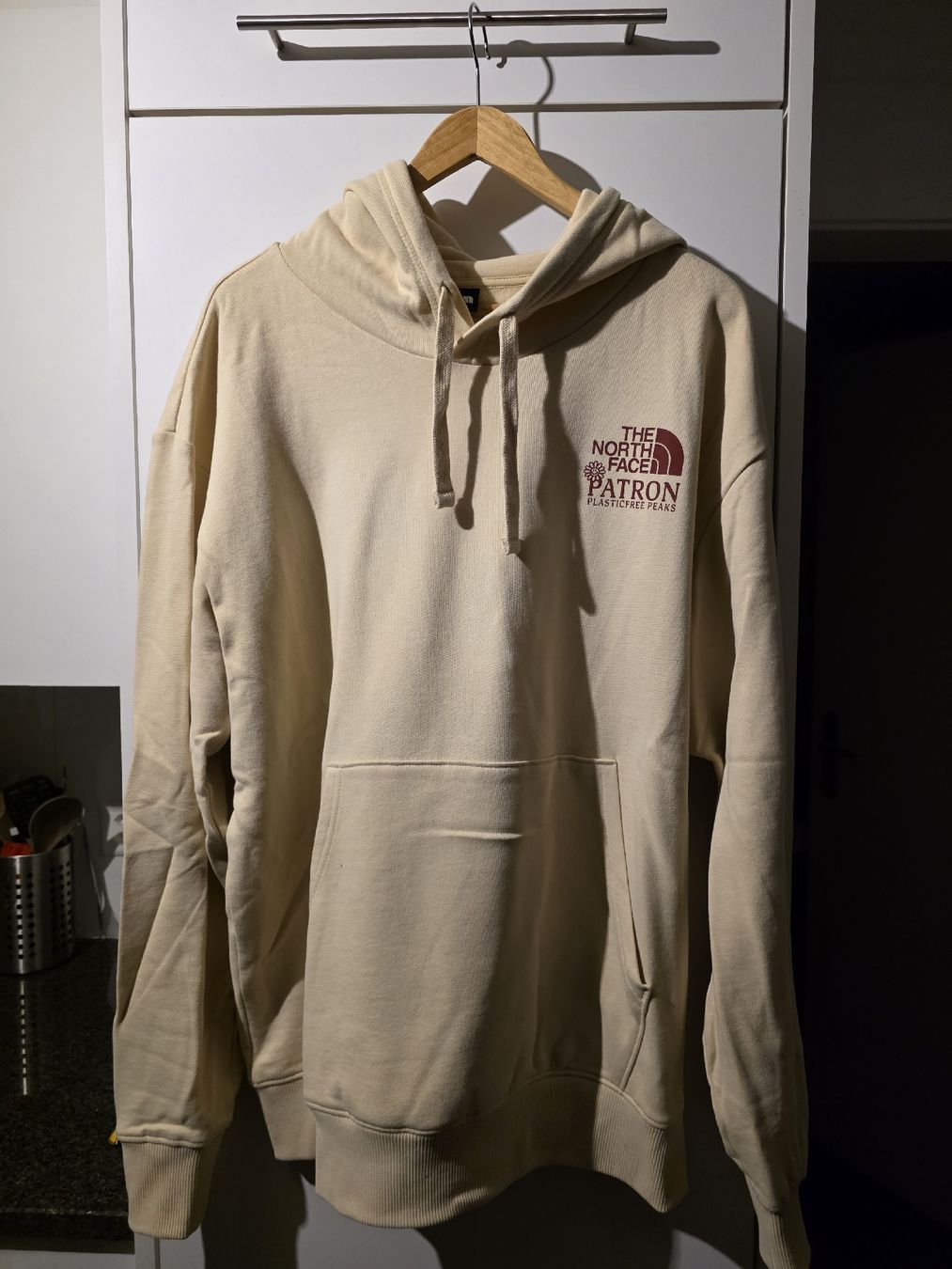 Pulls & Sweat-shirts: The North Face Kapuzenpullover Gr. M – Neuf (Voir description) à Pratteln par Luca.Leuenberger77