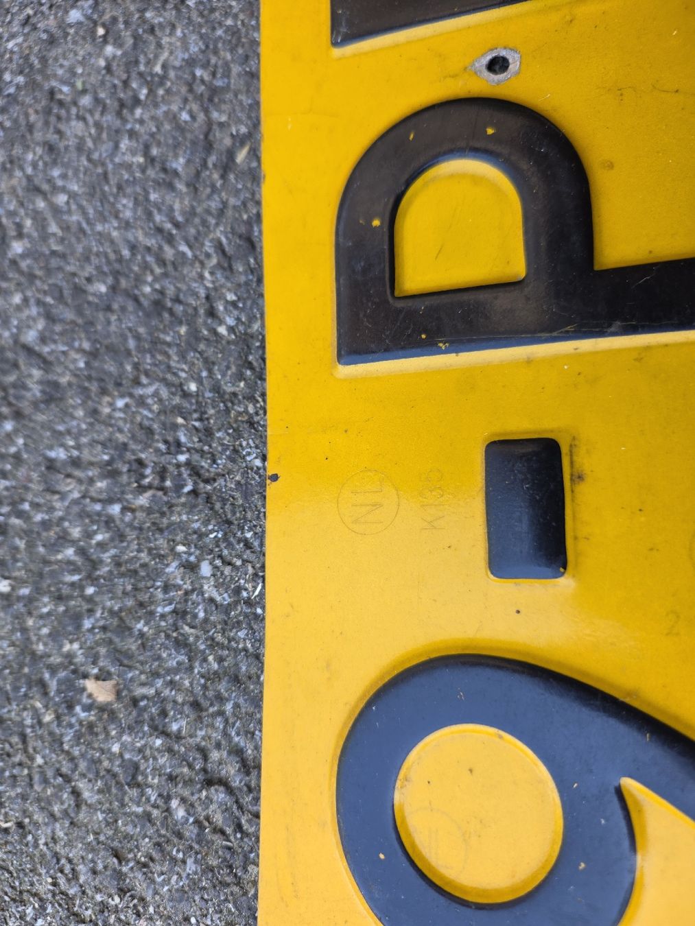Schilder: Nummernschild NL HT-29-PD  – Gebraucht aus Dorf von Echo_Elements 1