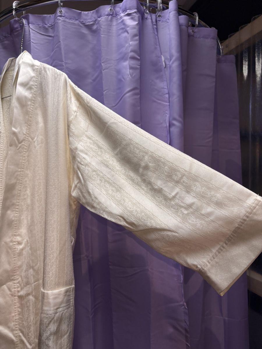 Accappatoi: Morgenmantel/Kimono Beige – Usato da Aarau venduto da Secondfish 1