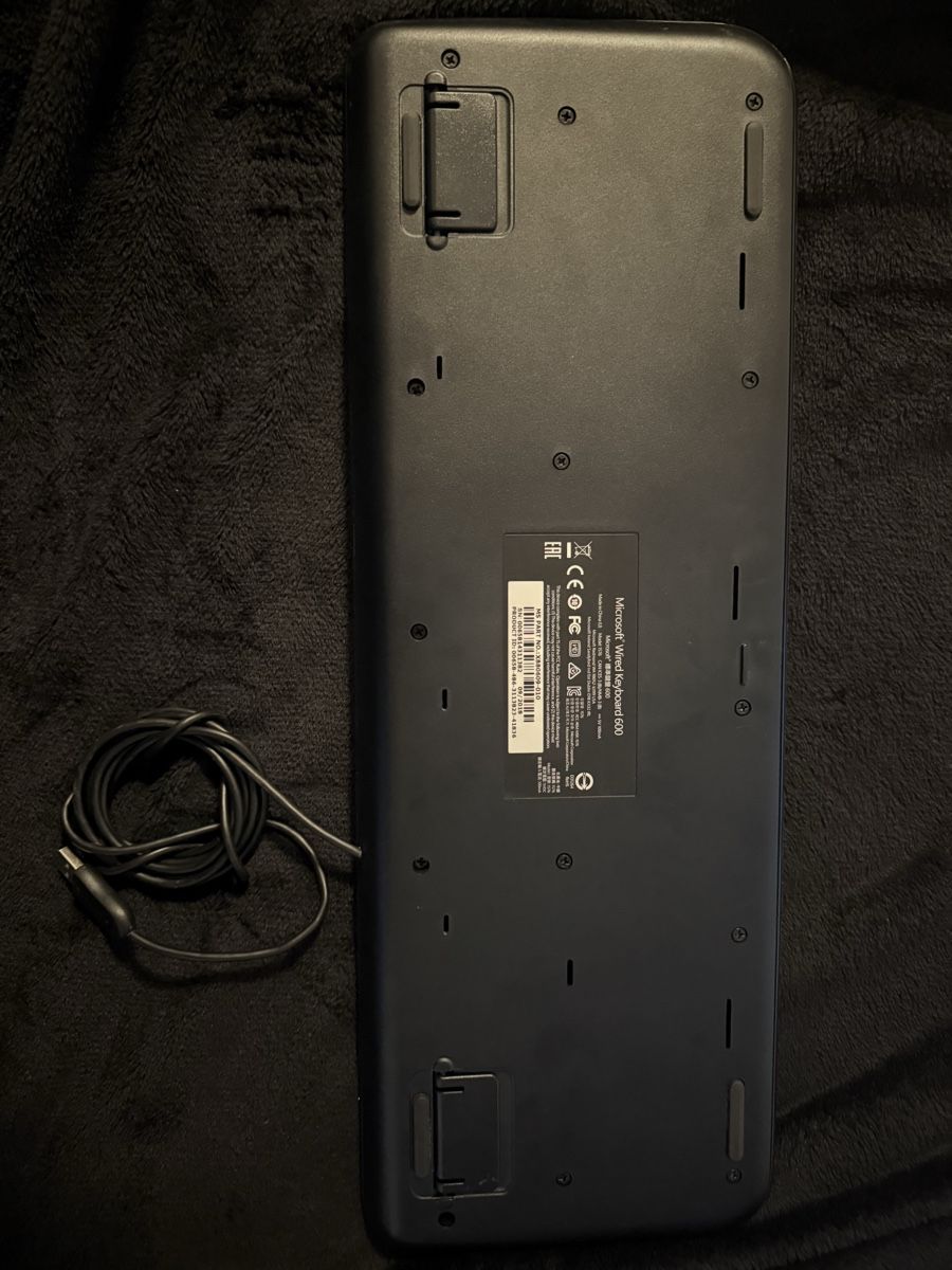 Microsoft Tastiere: Microsoft Wired Keyboard 600 - Schwarz - Schnäppchen! – Usato da Moosseedorf venduto da ram_c65w 1