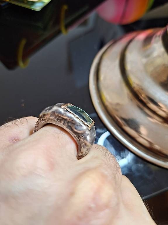Anelli: Silber-Ring mit Turmalin, goldumrandet – Usato da Olten venduto da si91 2