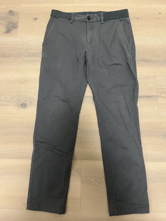 Chinohose dunkelgrau Mango 38