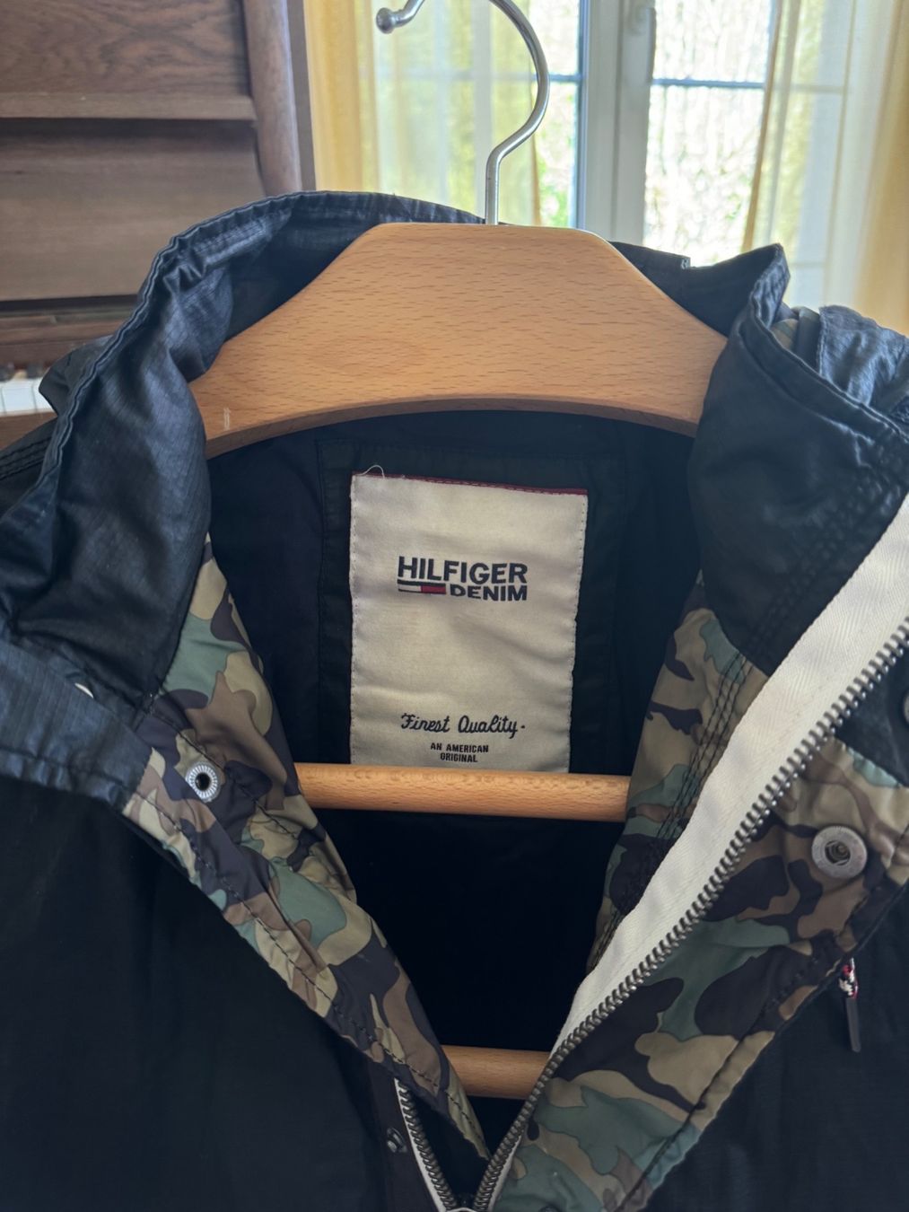 Tommy Hilfiger Giacche: Tommy Hilfiger Herbst Jacke Größe S – Nuovo (secondo la descrizione) da Trélex venduto da stripedthrift 1
