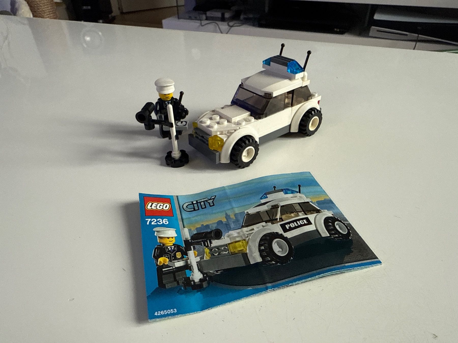 Lego Giocattoli: Lego City Polizei Auto 7236 mit Anleitung – Usato da Allschwil venduto da meeresperle