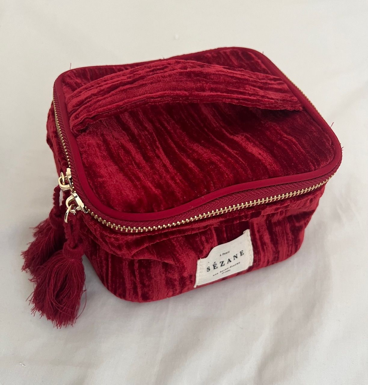 Sezane Kosmetikkoffer: Trousse Sézane – Gebraucht aus Neuchâtel von kat_n6gp