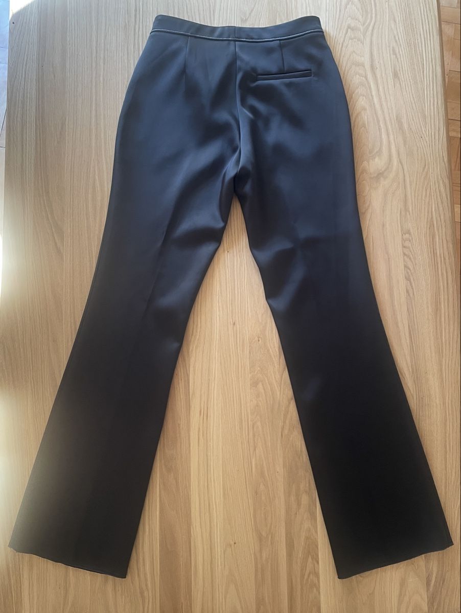 Zara Hosen: Elegante Hose im Satinlook – Gebraucht aus Zürich von pgr_9pzn 3