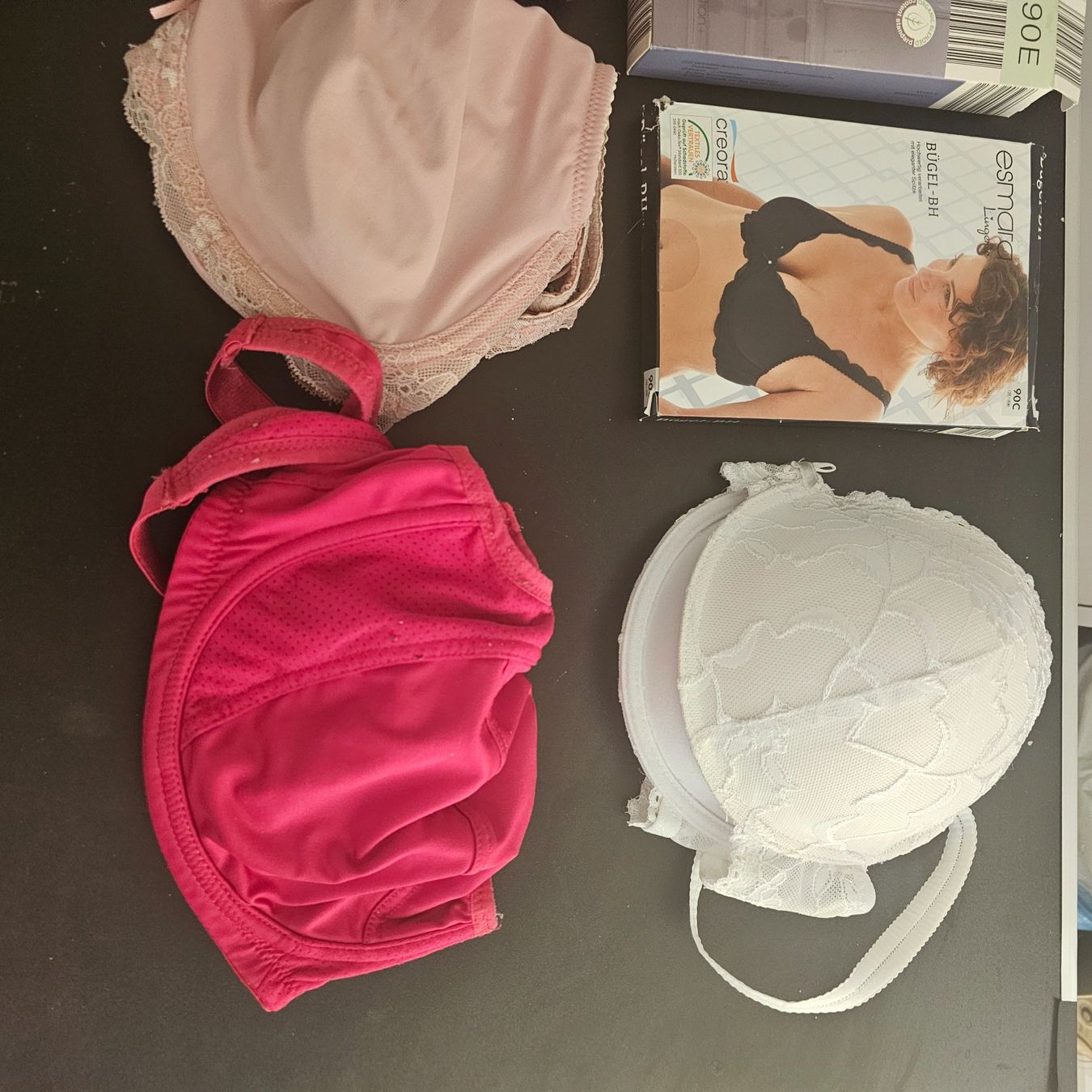Sonstige Unterwäsche: 7 stück.  BH. 90 C. ENDET – Neu (gemäss Beschreibung) aus wolfhalden von 46464646 3