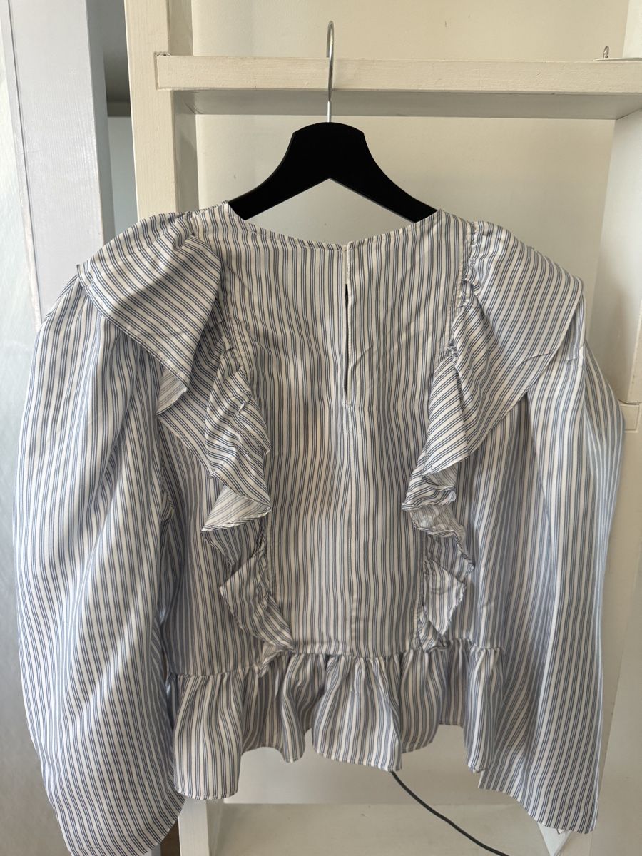 Sandro Camicette: Sandro Paris Ruffled Striped Silk Blouse Size 1 – Usato da zug venduto da Inaar 3