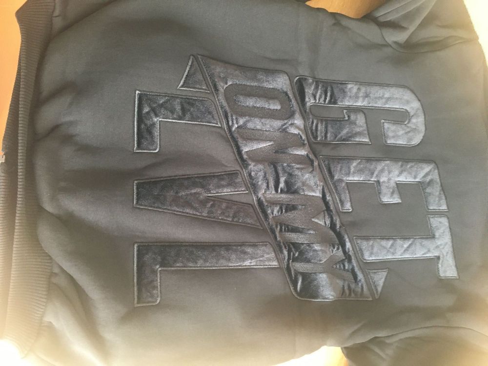 Montana Black Zip Hoody „Get on my LvL“ Kaufen auf Ricardo